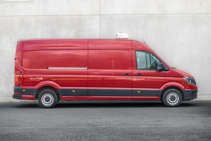 Iveco Daily / VW Crafter kaubiku rent kaubikurent autorent (7 foto / 10)