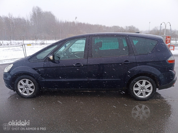 Ford S-max (фото #8)