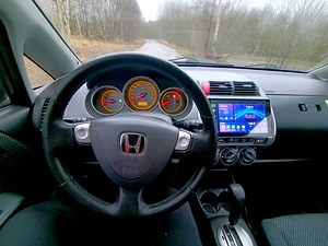 Honda Jazz Автомат (10 фото из 10)