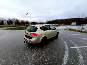 SEAT ALTEA XL (4 foto / 8)