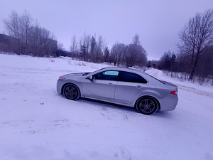 Honda Accord (7 фото из 8)