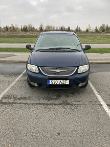 Chrysler Voyager 2,5 d (2 фото из 3)