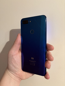Xiaomi Mi 8 Lite (2 foto / 2)