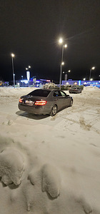 Mercedes Benz E220 (7 фото из 11)