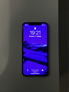 iPhone XS 64GB 79% (4 foto / 4)