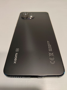 Xiaomi Mi 11 Lite 5G (128GB) (2 foto / 4)
