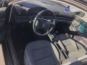 Audi A4 1.8 92kw ÜV 09.23 (5 foto / 5)