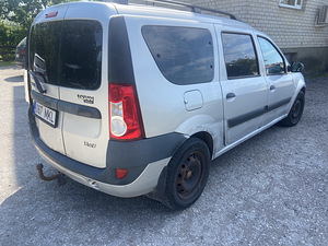 Dacia Logan 1.6 77kw, ÜV 07.24 (2 foto / 5)