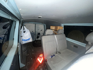 Volkswagen Transporter 1.9 77kw (8 фото из 8)