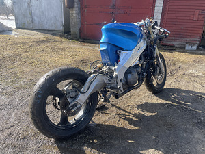 Suzuki Szr 660, paku hind (1 foto / 7)