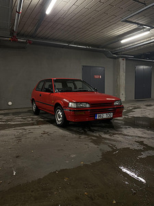 Toyota Corolla 1991 1.3l 55kW (7 foto / 10)