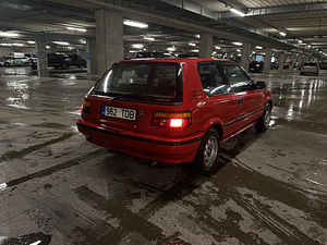 Toyota Corolla 1991 1.3l 55kW (8 foto / 10)