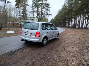 VW Touran , suur hooldus,öko CNG (3 foto / 8)