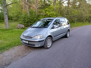Korralik Ford Galaxy (1 foto / 9)
