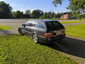 MERCEDES-BENZ E 270 CDI T (3 foto / 6)