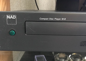 CD проигрыватель NAD 512 (2 фото из 2)