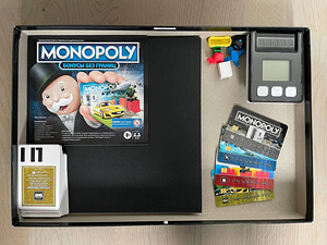 Lauamäng Monopol kaardimaksega (2 foto / 3)