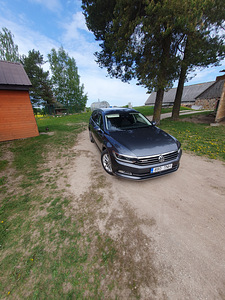 Volkswagen Passat 2.0 140kw 4x4 2015a. (3 foto / 15)