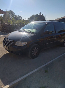 Chrysler Grand Voyager (6 foto / 7)