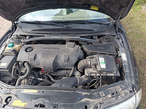 Volvo S80 2,4 120kW (7 foto / 15)