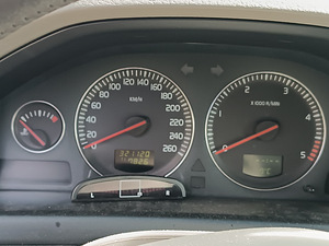 Volvo S80 2,4 120kW (14 foto / 15)