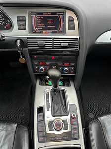 Продам Audi A6C6 2008 (6 фото из 8)