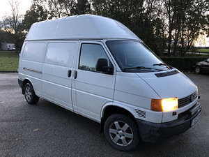 VW T4 2.5 75kw (1 foto / 9)