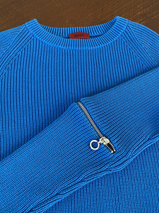 Hugo Boss (3 фото из 4)