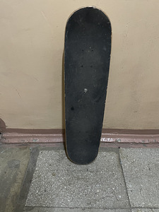 Скейтборд / skateboard (1 фото из 3)