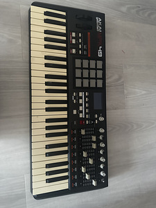 Akai mpk 49 (1 foto / 4)