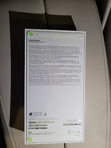 iPhone 15 pro 256GB BLACK TITANIUM (1 foto / 2)