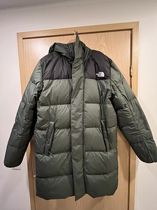 North Face зимняя куртка (1 фото из 2)