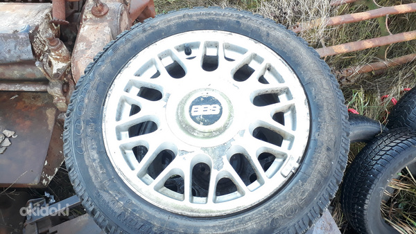 Goodyear Ultragrip 500