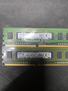 Samsung DDR3 2x2GB 1333mHz (1 foto / 1)