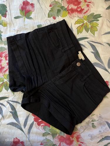 H&M mustad lühikesed püksid (foto #1)