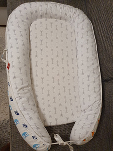 Baby nest (2 foto / 2)