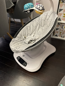 4moms MamaRoo® 4 Infant Seat - Multi-Plush (2 foto / 4)