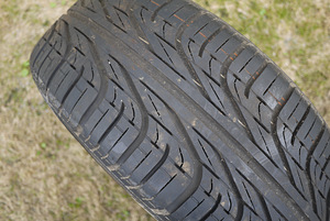 5x112 varurehv Pirelli 215/55 R16 93W P6000 (3 foto / 6)