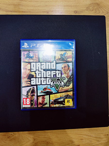 Playstation 4PRO 1TB (5 foto / 5)
