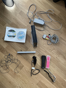 Нинтендо Wii (4 фото из 4)