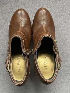 Guess poolsaapad, suruus 36,5 (9 foto / 10)