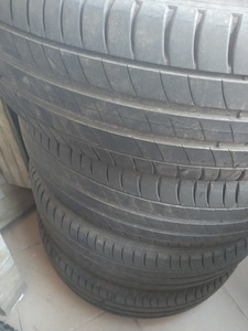 Шины Michelin Primacy 215/65/17 (3 фото из 4)