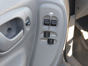 Chrysler Voyager Stown&Go (7 foto / 9)