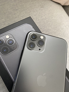 iPhone 11 pro 64gb (2 foto / 3)