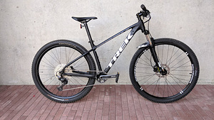 Trek marlin 5 maastikuratas MTB, deore 1x11,hope pro 4 (5 foto / 5)