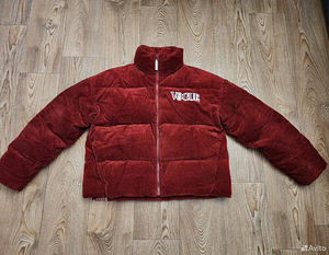 Uus naiste jope Puma x Vogue, suurus S (1 foto / 2)