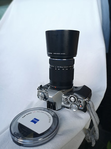 Olympus M.Zuiko Digital ED 40-150mm f/4-5.6 R (Black) Lens (4 foto / 4)