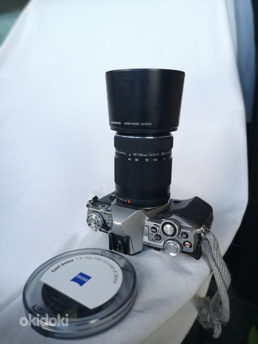 Olympus M.Zuiko Digital ED 40-150mm f/4-5.6 R (Black) + Lens (foto #3)