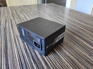 Corsair SF450 450W Toiteplokk (80 PLUS GOLD) (1 foto / 3)