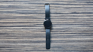 Garmin Vivoactive 4 (2 foto / 3)